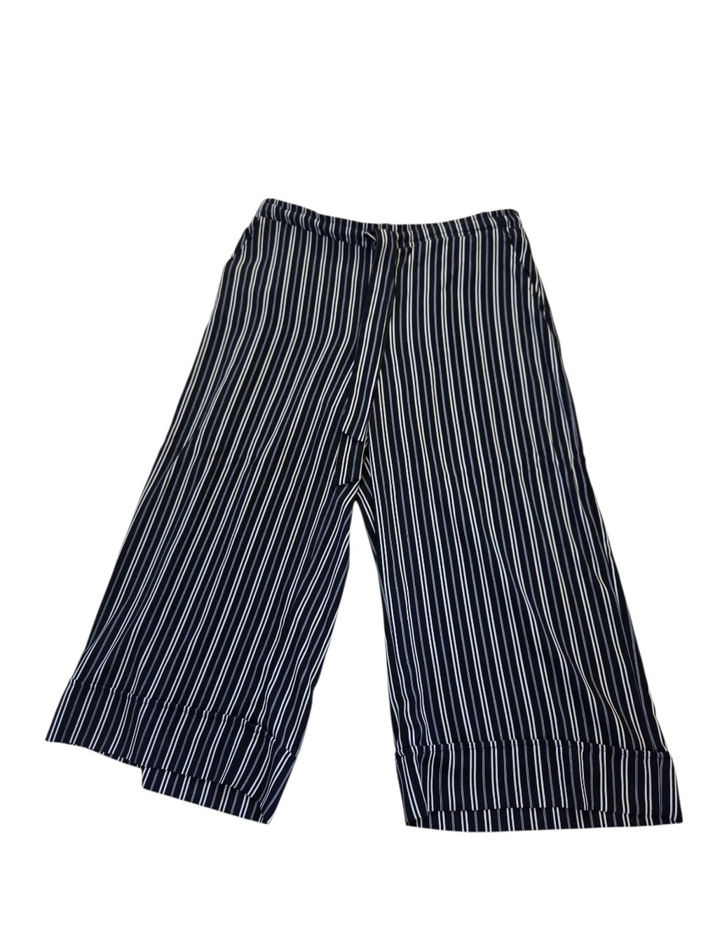 Maurice's navy/white striped wide leg capri pants, L. EUC.
